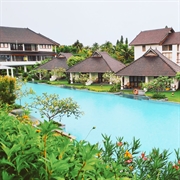 four star resort sale - 1