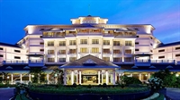 five star hotel sale - 1